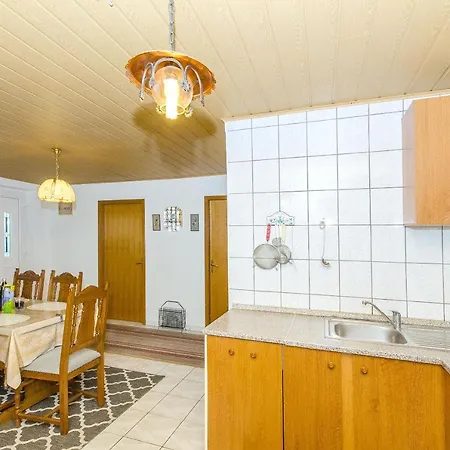 House Kata * Tučepi